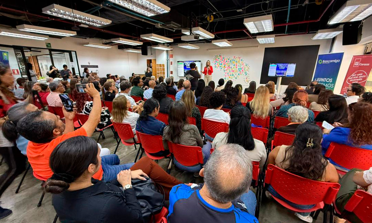 Claudia-Valladares-Tendencias-de-Innovación-en-Inteligencia-Artificial-2